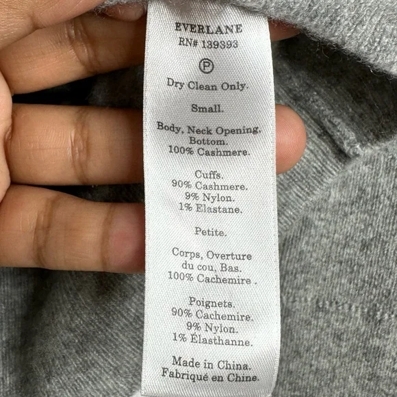 Everlane Women’s V-Neck Cashmere Sweater Size Small - Picture 6 of 10